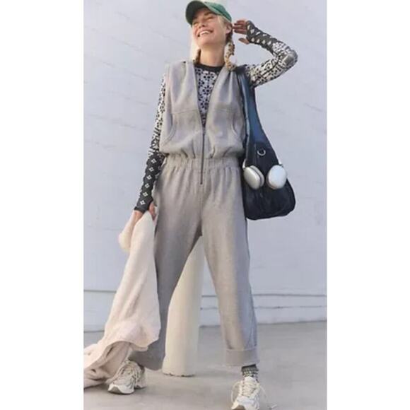Free People Movement Gray Sleeveless Hooded Jumpsuit NWT - Picture 1 of 9